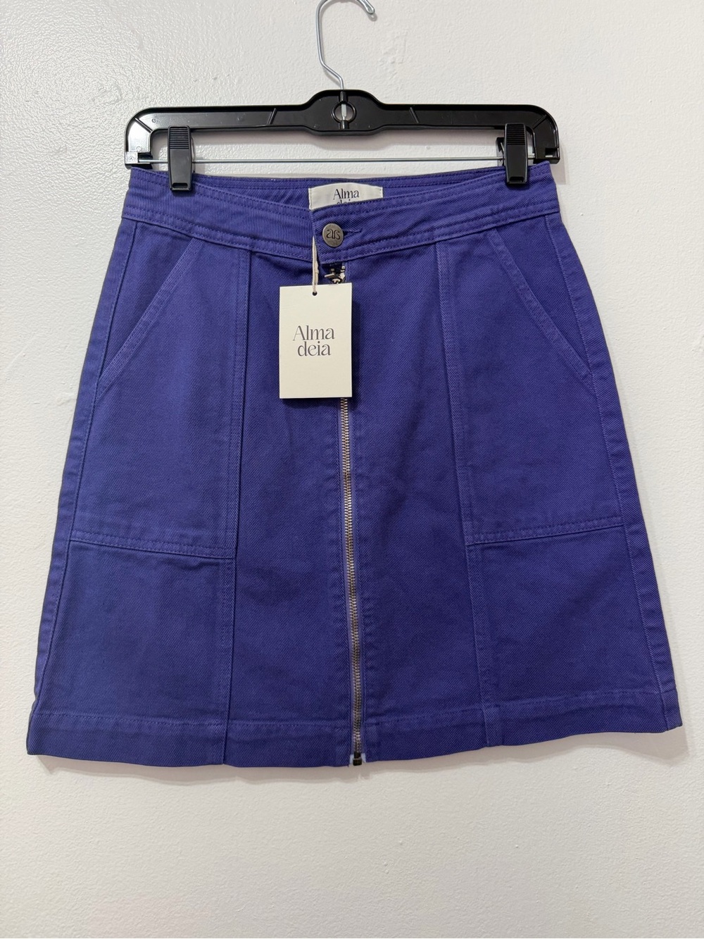 NWT ALMA DEIA PURPLE FULL ZIPPER SKIRT